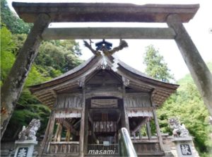 大矢田神社もみじ谷　拝殿　美濃市