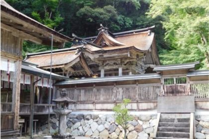 大矢田神社もみじ谷　本殿　美濃市